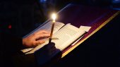 Почему дома важно читать Святое Евангелие и как правильно это делать?