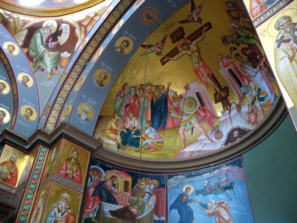 храм 12 апостолов